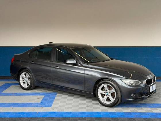 BMW 320i 2.0 16V TURBO ACTIVE FLEX 4P AUTOMÁTICO BMW 320i 2.0 16V TURBO ACTIVE FLEX 4P AUTOMÁTICO
